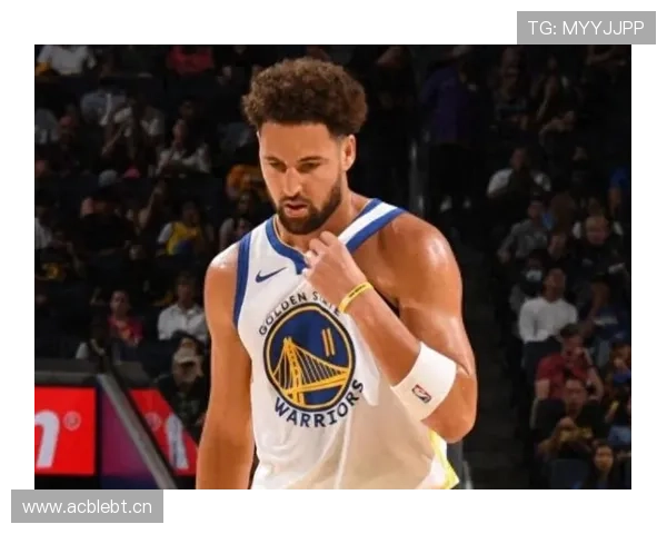 班·西蒙斯挡拆造位，较上季带动转化率回升